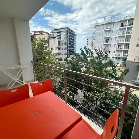 Rrihnaj Apartment *
